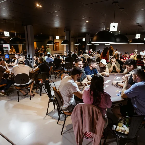 必赢亚洲棋牌游戏